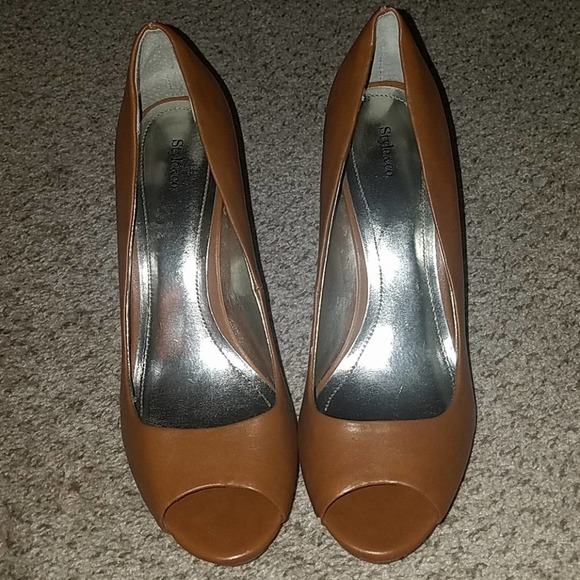9.5M all man made brown open toe heels - Picture 5 of 6